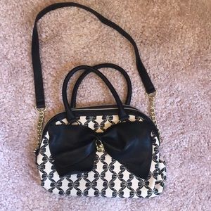 Betsey Johnson Black & White Bow Purse